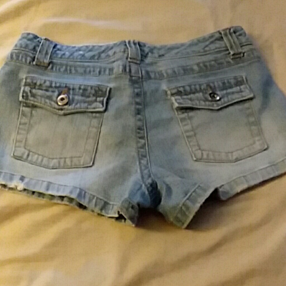 So brand jean shorts